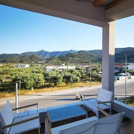 Luxury Anna Marittima Liménasz